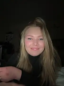 cutiejulie  online show from 02.16.26