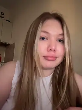 cutiejulie  online show from 02.23.26