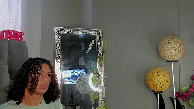 dylaans19 online show from 02.14.26