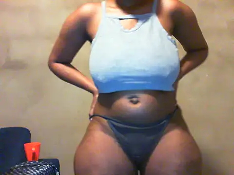 Snapshot of NastyFreaky4U chatting on 03.25.26 NastyFreaky4U online show from 03.25.26