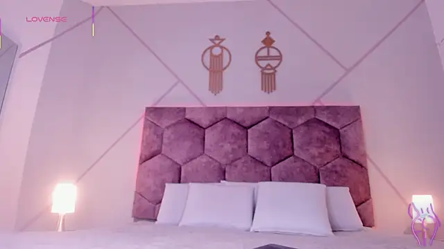 Snapshot of emily_nova_ chatting on 03.15.26 emily nova online show from 03.15.26