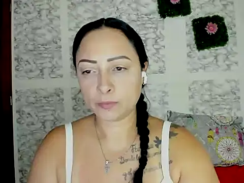 XXXStephanie XXX online show from 05.19.26