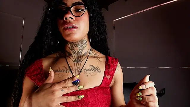 Canela Osada  online show from 02.01.26