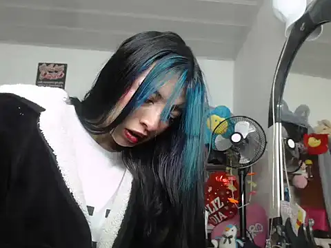 SweetCandyDemony online show from 03.17.26