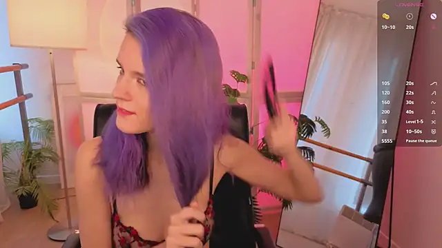 AuraLaunni online show from 02.15.26