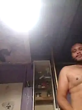 Snapshot of Guanatos13 chatting on 02.07.26 Guanatos13 online show from 02.07.26