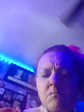 Snapshot of DisireAfterDark chatting on 02.16.26 DisireAfterDark online show from 02.16.26