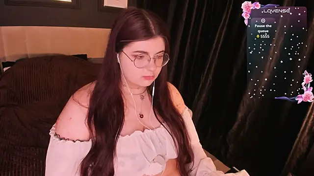 Snapshot of Siena_aa chatting on 07.11.26 Siena aa online show from 07.11.26
