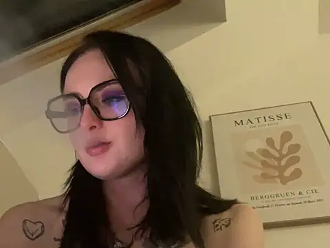 Snapshot of lilitha31 chatting on 02.25.26 lilitha31 online show from 02.25.26