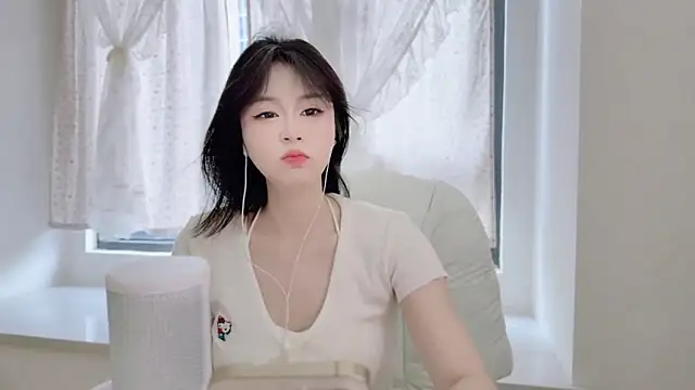 Onefiona online show from 07.02.26