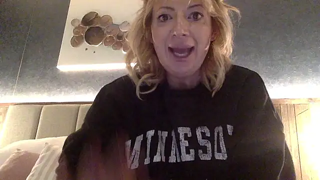 SydneyNoir online show from 01.12.26