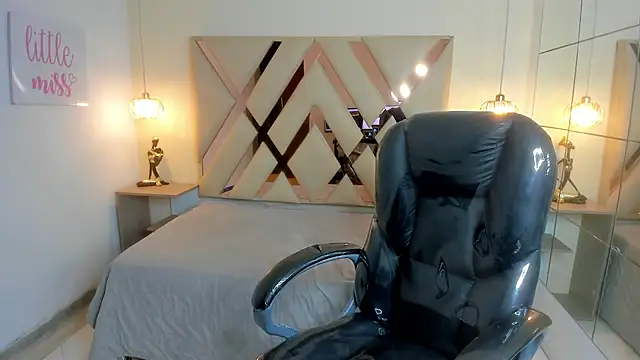 Anyelo Twink online show from 03.17.26