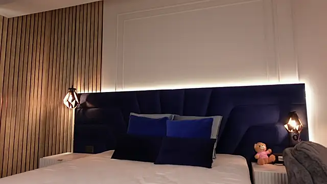 KylieeV online show from 05.24.26