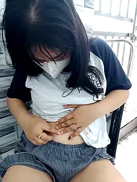 Snapshot of EnzxMoon02 chatting on 03.29.26 EnzxMoon02 online show from 03.29.26