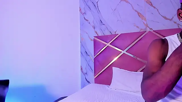 passion black online show from 04.14.26