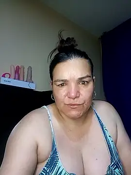 lee hot online show from 01.18.26