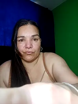 lee hot online show from 02.03.26