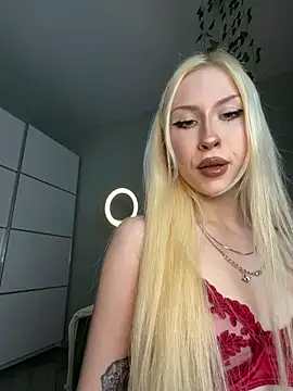 Snapshot of Elven_Effy chatting on 02.27.26 Elven Effy online show from 02.27.26