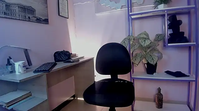 Snapshot of milenahot__69 chatting on 06.30.26 milenahot 69 online show from 06.30.26