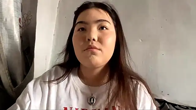 Snapshot of MollyAsian chatting on 01.12.26 MollyAsian online show from 01.12.26