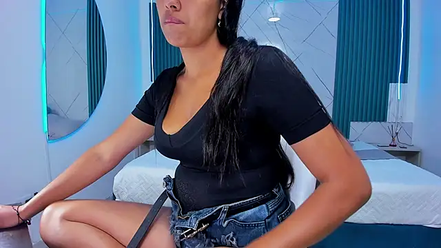 Sara-Robeth online show from 01.15.26