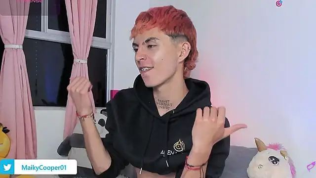 Maiky Cooper01 online show from 03.10.26