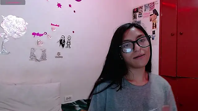 couple  party  online show from 01.14.26