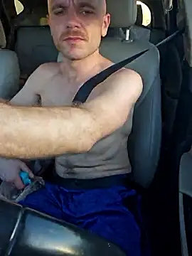 Snapshot of FrankieFuckMe chatting on 04.11.26 FrankieFuckMe online show from 04.11.26