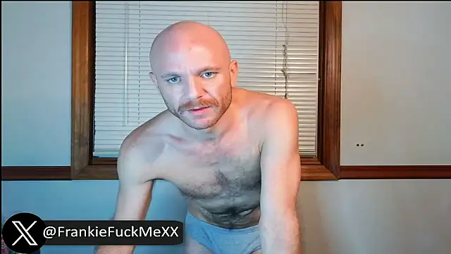 FrankieFuckMe online show from 06.29.26
