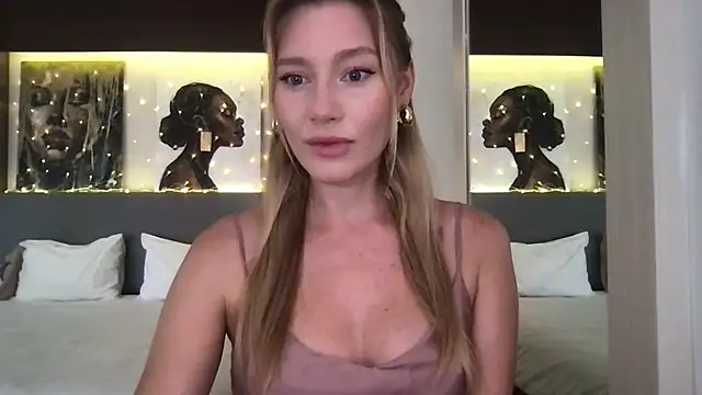 Snapshot of Stella_muse chatting on 01.19.26 Stella muse online show from 01.19.26