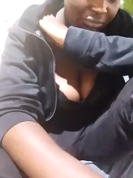 kiss-my-boobs online show from 04.28.26