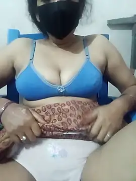 Snapshot of sexyqueen558 chatting on 04.10.26 sexyqueen558 online show from 04.10.26