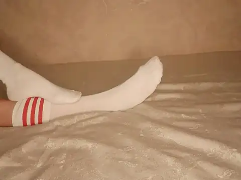 Undermysoles online show from 01.13.26