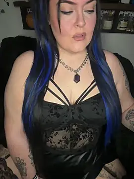 Snapshot of Miss_CurvesXXX chatting on 04.18.26 Miss CurvesXXX online show from 04.18.26