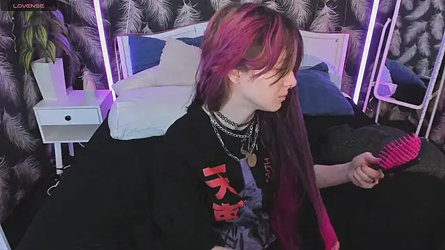 Snapshot of Ashley_Veil chatting on 05.23.26 Ashley Veil online show from 05.23.26