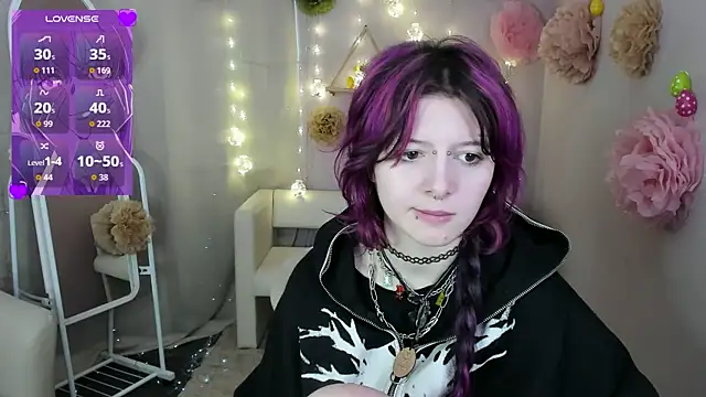 Snapshot of Ashley_Veil chatting on 05.29.26 Ashley Veil online show from 05.29.26