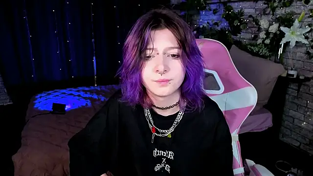 Snapshot of Ashley_Veil chatting on 07.28.26 Ashley Veil online show from 07.28.26