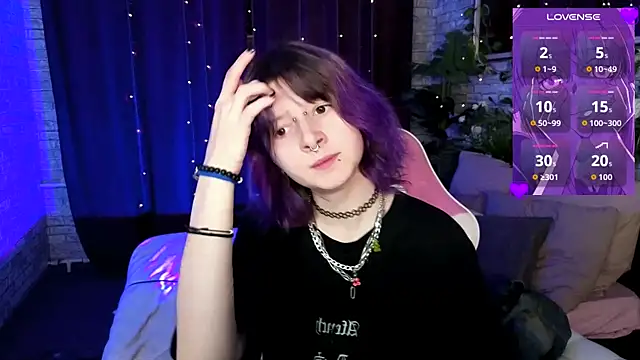 Snapshot of Ashley_Veil chatting on 07.30.26 Ashley Veil online show from 07.30.26