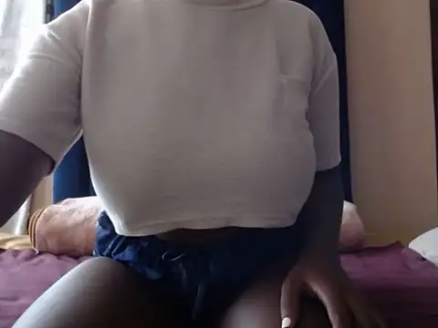 Snapshot of SexyBoobsxX97 chatting on 01.17.26 SexyBoobsxX97 online show from 01.17.26