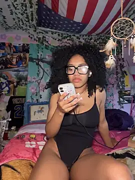 Snapshot of lifeoftt_19xx chatting on 03.11.26 lifeoftt 19xx online show from 03.11.26