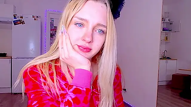 sailormoon666  online show from 02.20.26