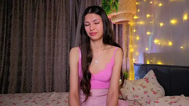 NeliaBermea online show from 04.16.26