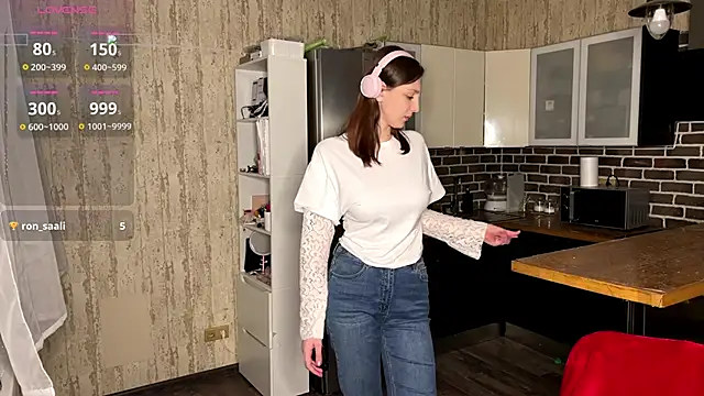 Snapshot of ChrisAmott chatting on 02.19.26 ChrisAmott online show from 02.19.26