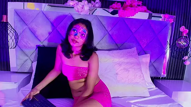 Real virgin Pussy online show from 05.15.26