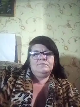 Snapshot of NysiOlsen chatting on 02.19.26 NysiOlsen online show from 02.19.26