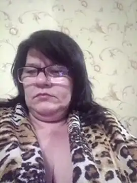 Snapshot of NysiOlsen chatting on 04.26.26 NysiOlsen online show from 04.26.26