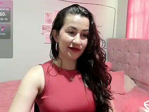 Snapshot of talia_mystic chatting on 04.18.26 talia mystic online show from 04.18.26
