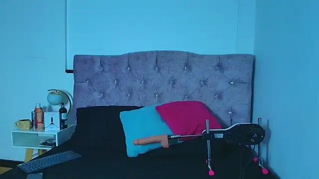 Snapshot of Ethan_Briggs_ chatting on 02.19.26 Ethan Briggs online show from 02.19.26