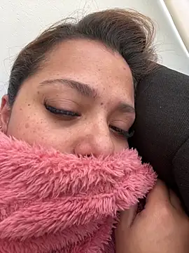 Pretty  Milf online show from 04.01.26