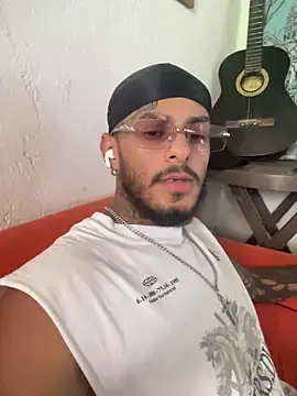 liyamjunior online show from 02.14.26